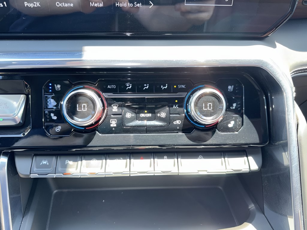 Used 2025 GMC Sierra 1500 Denali Ultimate AWD/4WD image 21