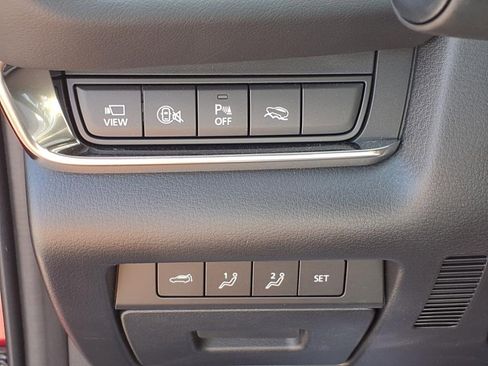 Certified 2025 MAZDA CX-30 2.5 Turbo w/ Premium Plus Pkg image 17