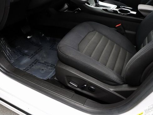 Used 2013 Ford Fusion SE image 21