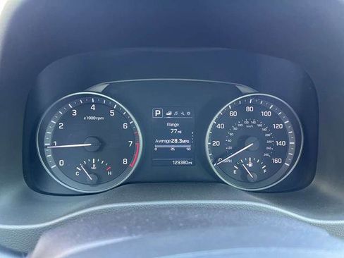 Used 2018 Hyundai Elantra SEL image 33