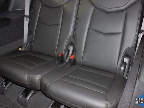 Certified 2025 Cadillac XT6 Premium Luxury image 20