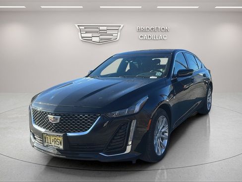 Used 2023 Cadillac CT5 Luxury w/ Cold Weather Package image 3