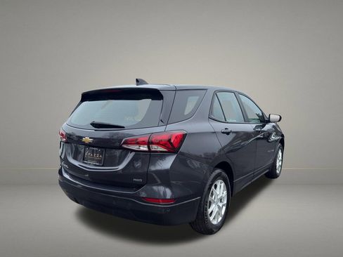 Used 2022 Chevrolet Equinox LS AWD/4WD image 5