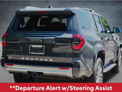 Used 2025 Toyota 4Runner Limited AWD/4WD image 9