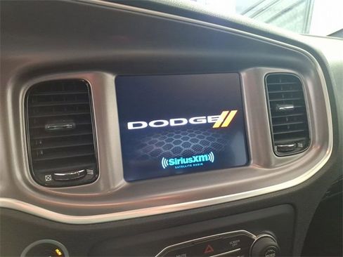 Used 2022 Dodge Charger R/T w/ Harman/Kardon Audio Group image 26