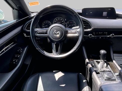Used 2023 MAZDA MAZDA3 s FWD image 5