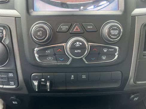 Used 2022 RAM 1500 Tradesman w/ Tradesman SXT Package image 21