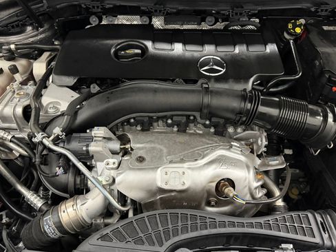 Used 2023 Mercedes-Benz GLA 250 image 41