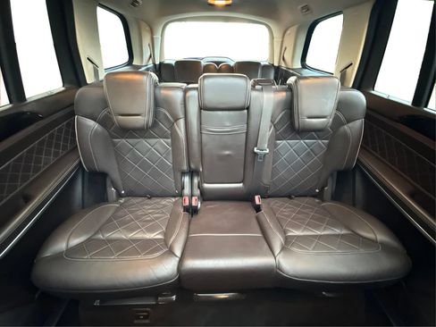 Used 2017 Mercedes-Benz GLS 550 4MATIC image 27