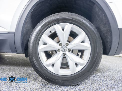 Used 2019 Volkswagen Atlas SE AWD/4WD image 47