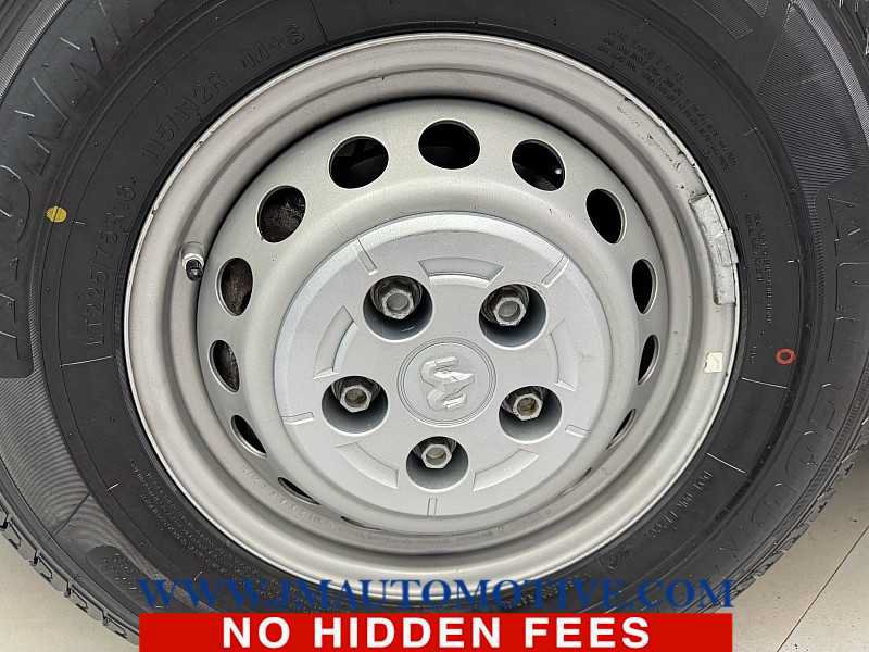 Used 2024 RAM ProMaster 2500 w/ Convenience Group FWD image 9