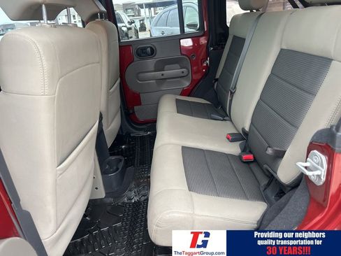 Used 2010 Jeep Wrangler Unlimited Rubicon w/ Trailer Tow Group image 19