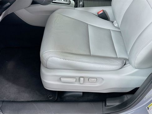 Used 2018 Honda Pilot Touring image 20