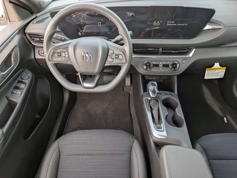 New 2026 Buick Envista Preferred FWD image 9