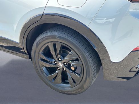 Used 2024 Buick Encore GX Sport Touring w/ Comfort Package image 3