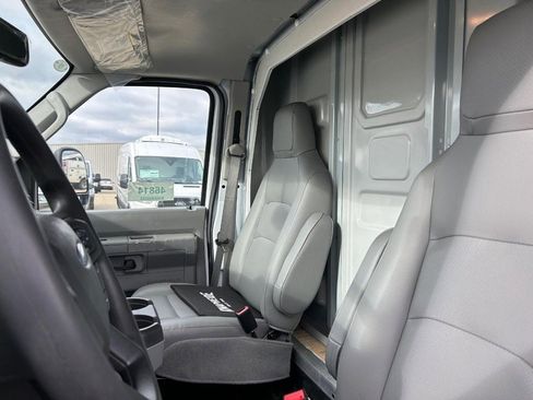 New 2024 Ford E-350 and Econoline 350 Super Duty w/ Power Windows & Locks Group image 7
