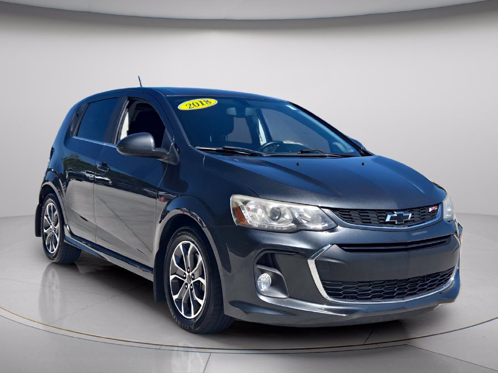 Used 2018 Chevrolet Sonic LT w/ Convenience Package FWD image 8