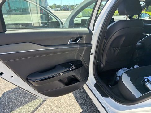 Used 2025 Kia K5 GT-Line FWD image 17