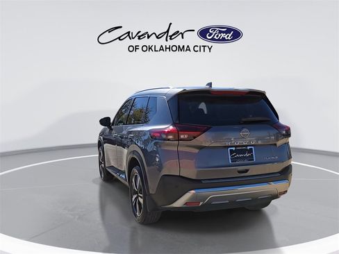 Used 2023 Nissan Rogue Platinum w/ Platinum Premium Package image 7