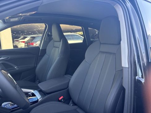 New 2025 Audi Q5 2.0T Premium Plus image 11