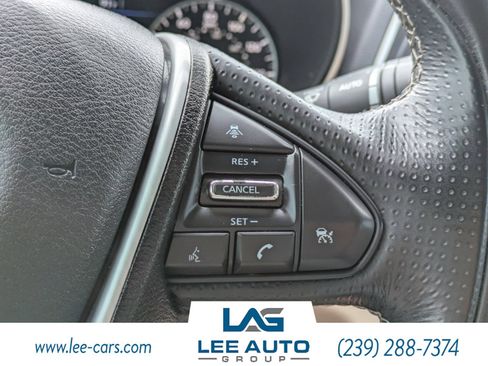 Used 2017 Nissan Maxima Platinum FWD image 22