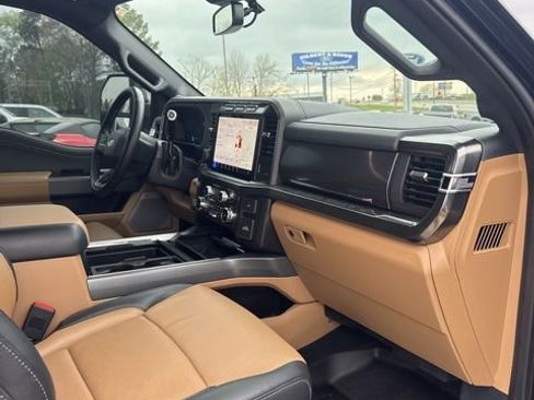 Used 2024 Ford F250 Lariat w/ Lariat Ultimate Package image 14
