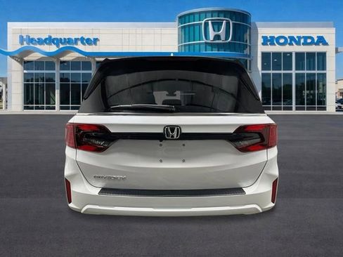 New 2026 Honda Odyssey EX-L image 4