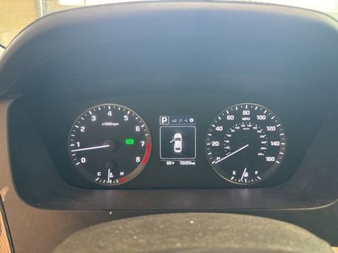 Used 2017 Hyundai Sonata Sport w/ Value Edition Package 02 image 15