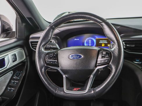 Used 2023 Ford Explorer ST w/ Technology Package AWD/4WD image 12