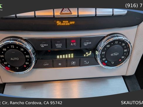 Used 2012 Mercedes-Benz C 250 Coupe image 20