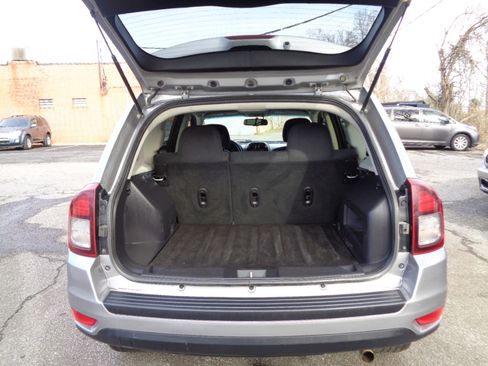 Used 2016 Jeep Compass Sport w/ Power Value Group image 22