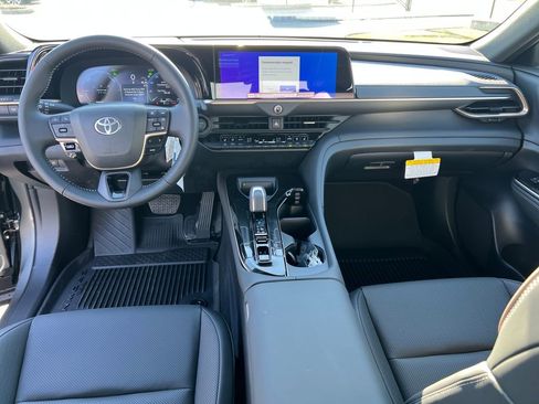 New 2026 Toyota Crown XLE image 12