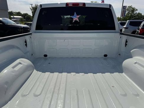 Used 2024 RAM 2500 Big Horn AWD/4WD image 13