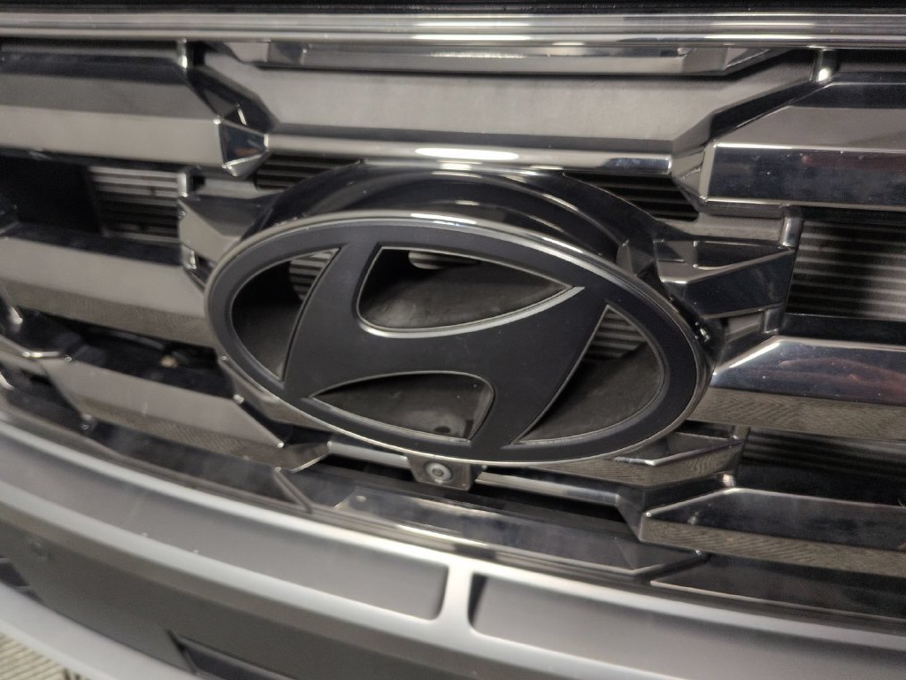 Used 2025 Hyundai Tucson Limited AWD/4WD image 15