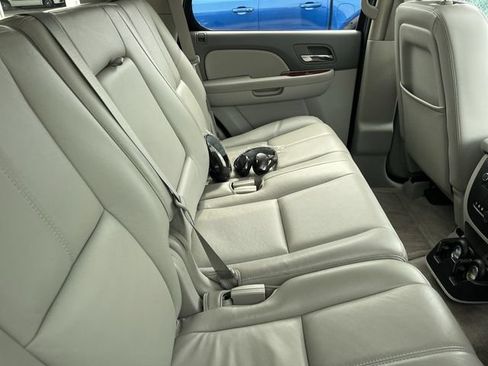 Used 2011 Chevrolet Tahoe LT w/ Regional Value Package AWD/4WD image 11