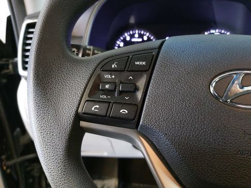 Used 2020 Hyundai Tucson SE AWD/4WD image 18