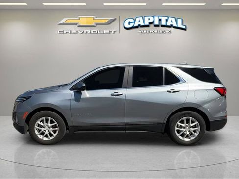 Used 2024 Chevrolet Equinox LT image 3