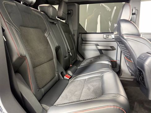 Used 2024 Ford Bronco Raptor AWD/4WD image 28