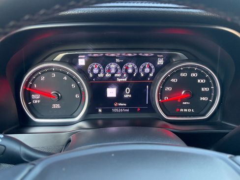 Used 2020 Chevrolet Silverado 1500 High Country image 18