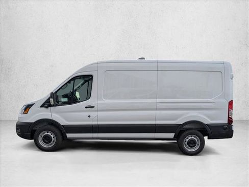 New 2026 Ford Transit 250 148 Medium Roof w/ Load Area Protection Package RWD image 5