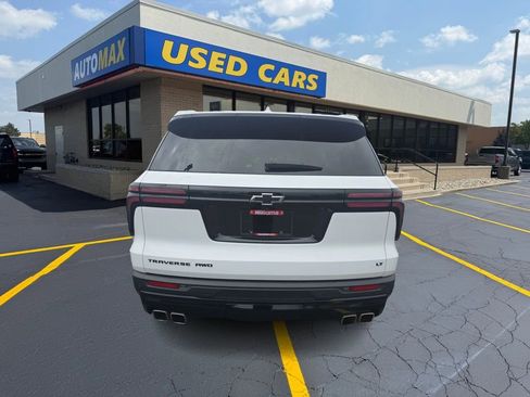Used 2024 Chevrolet Traverse LT w/ Midnight/Sport Edition AWD/4WD image 6