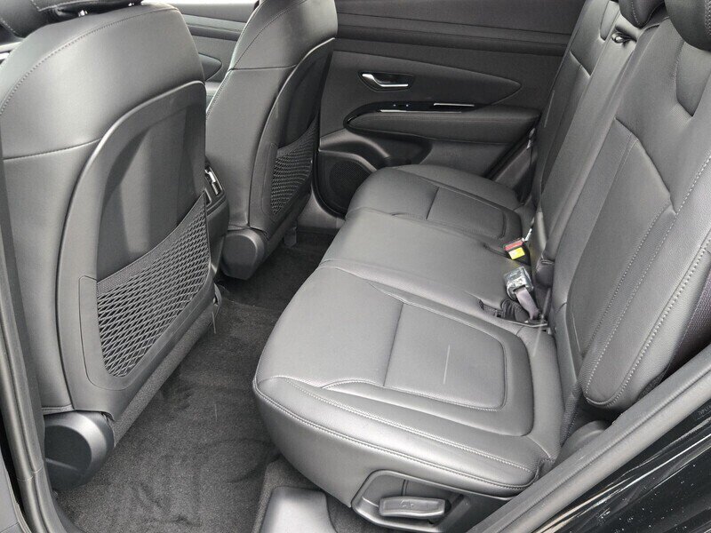New 2026 Hyundai Tucson Limited FWD image 6