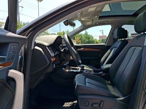Certified 2023 Audi Q5 2.0T Premium w/ Convenience Package AWD/4WD image 15