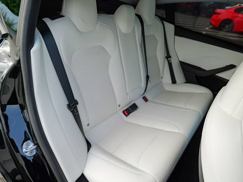 Used 2025 Tesla Model 3 RWD image 32