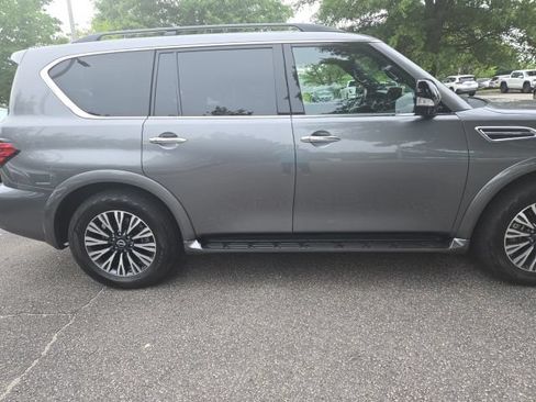 Certified 2023 Nissan Armada SL w/ Midnight Edition Package AWD/4WD image 6