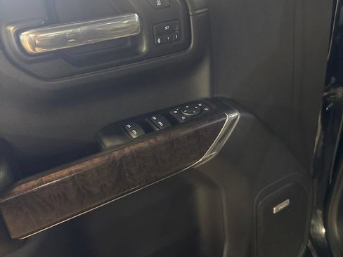 Used 2019 GMC Sierra 1500 Denali w/ Denali Ultimate Package AWD/4WD image 12