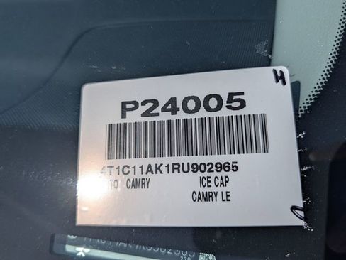 Used 2024 Toyota Camry LE FWD image 32