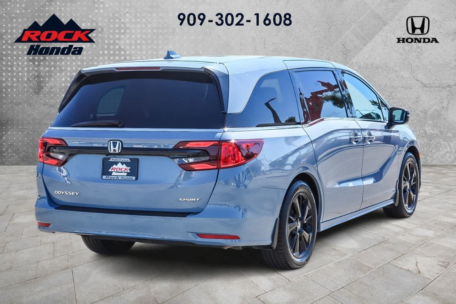 Certified 2024 Honda Odyssey Sport image 4