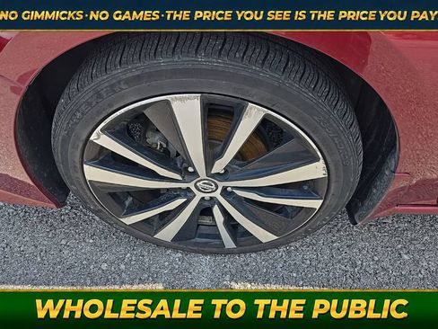 Used 2020 Nissan Altima 2.5 SR FWD image 12