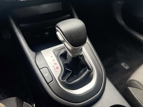 Used 2024 Kia Forte LXS w/ LXS Technology Package image 22